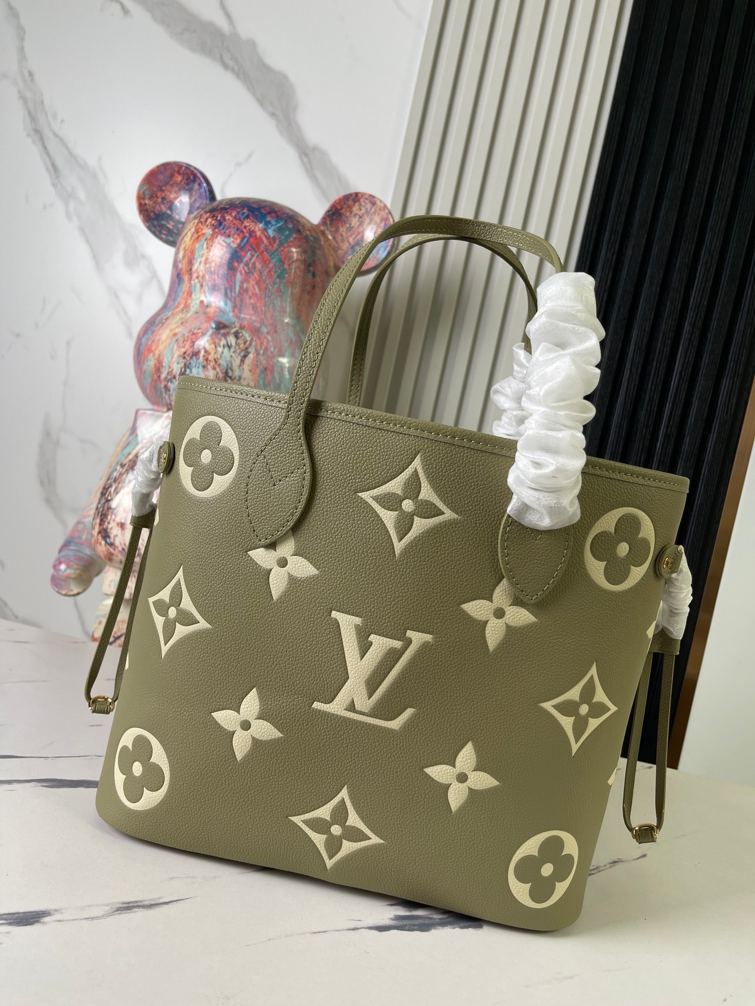 Louis Vuitton Shopping Bags